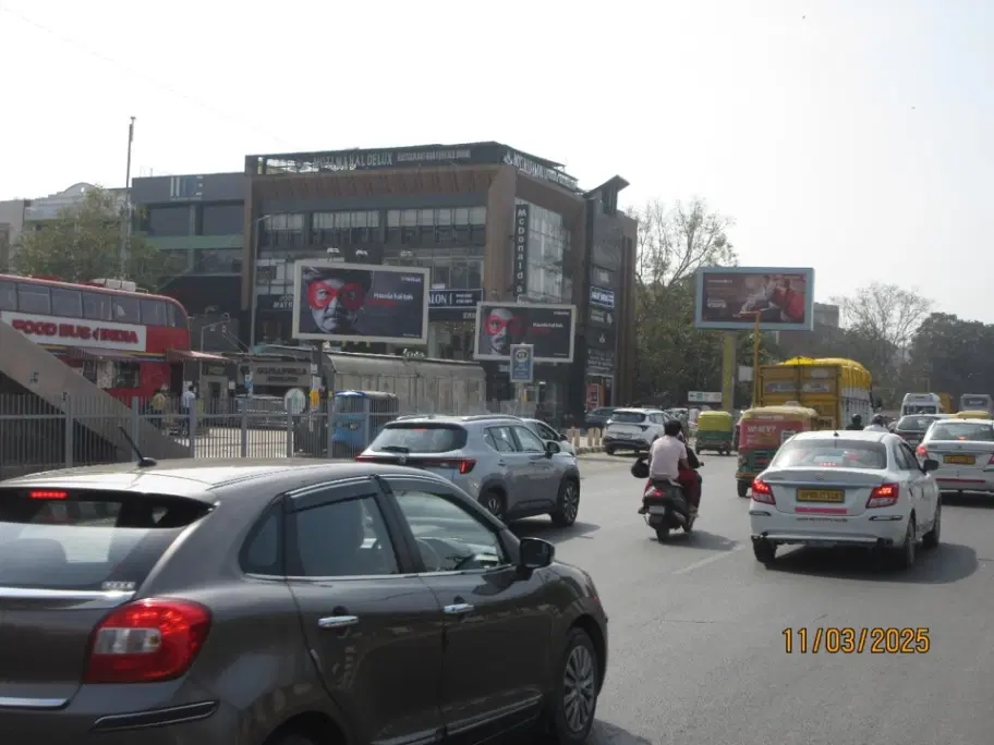 South Extn., Ring Road - Towards AIIMS - set 0f 02
